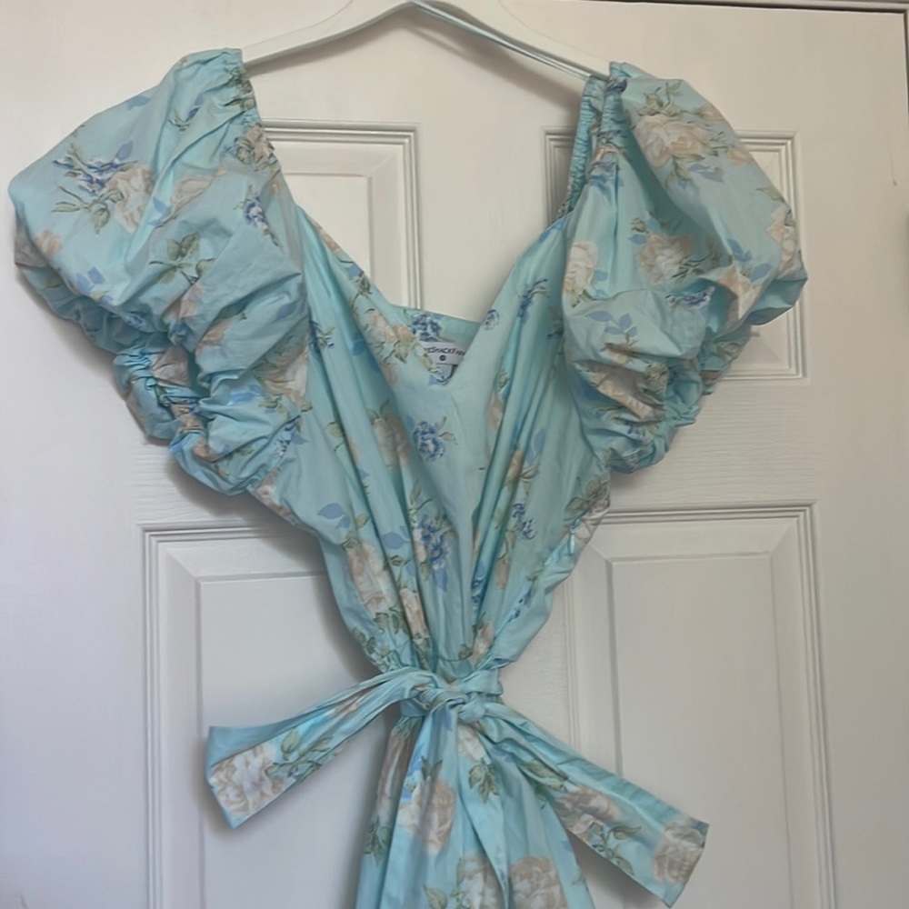 Maxi Light Blue Dress w/ Floral Print.